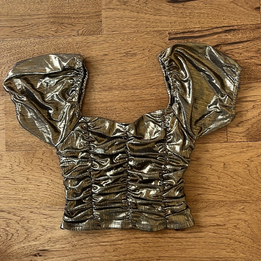 Xs gold metallic crop top